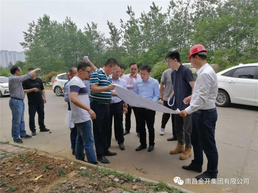 程建兵書記前往海棠路項目現場調研指導工作