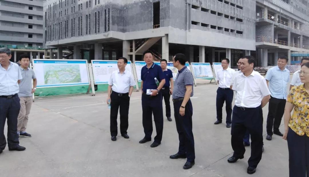 省政協委員、省社科院黨組書記、院長梁勇一行蒞臨技術協