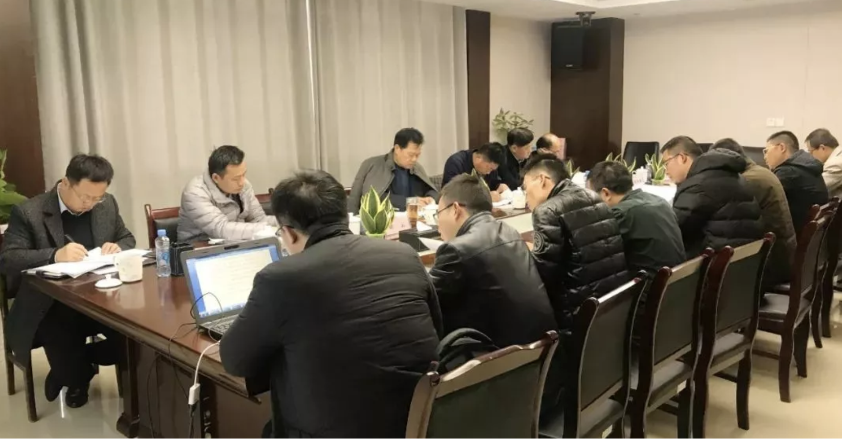 金開集團召開2020年新建、續建及完工項目推進計劃匯報專題