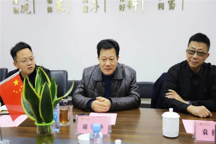 昌北供電公司總經理楊慎林一行蒞臨金開集團考察調研