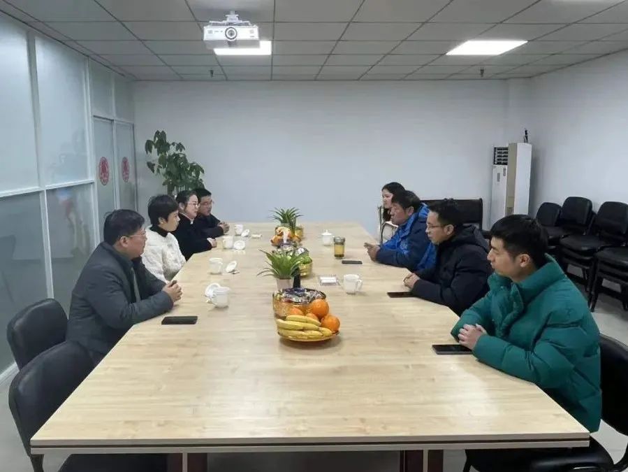 市政公用項目投資建設有限公司來訪控股公司交流座談